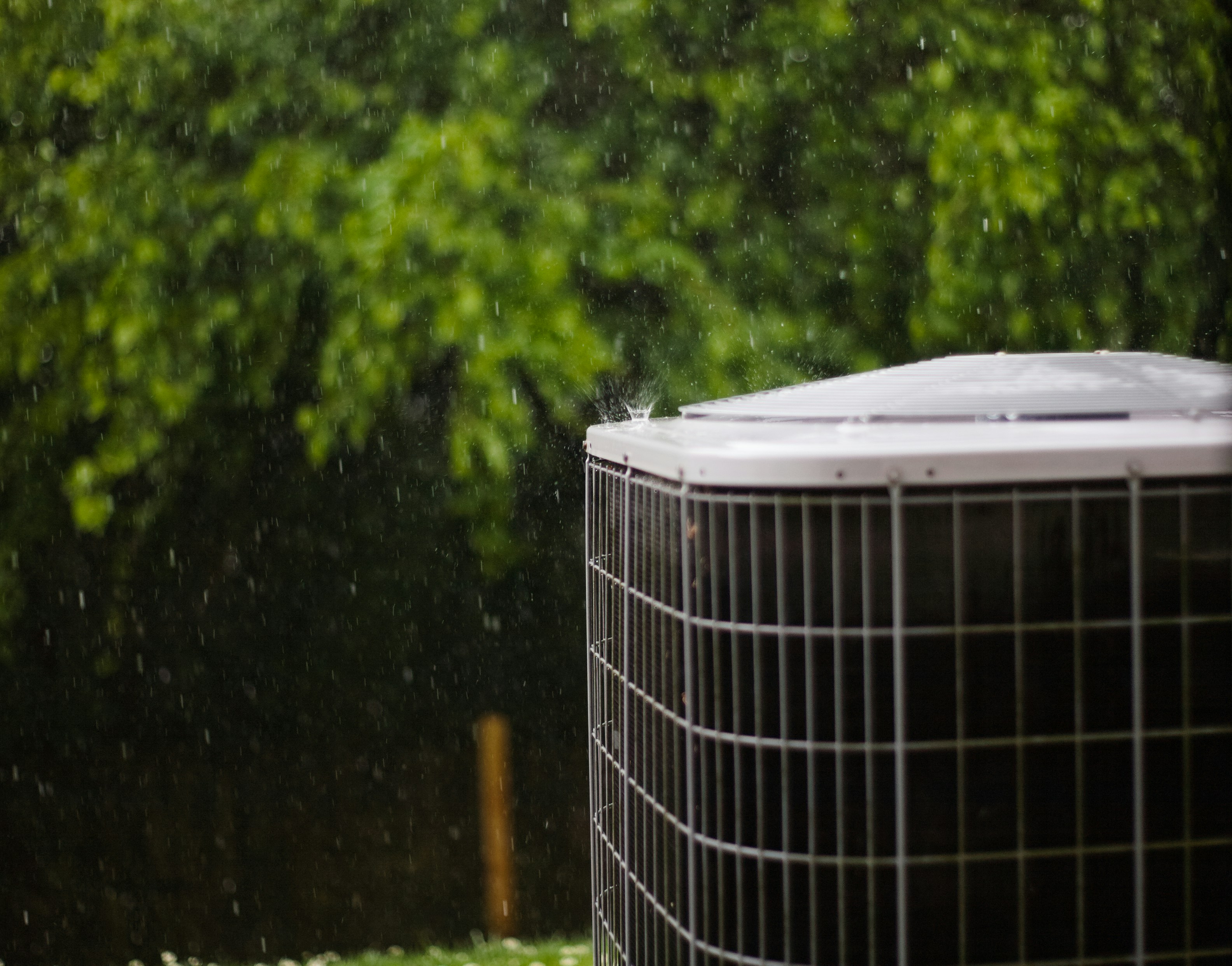 Replacing a ceiling vent air filter in a San Antonio home