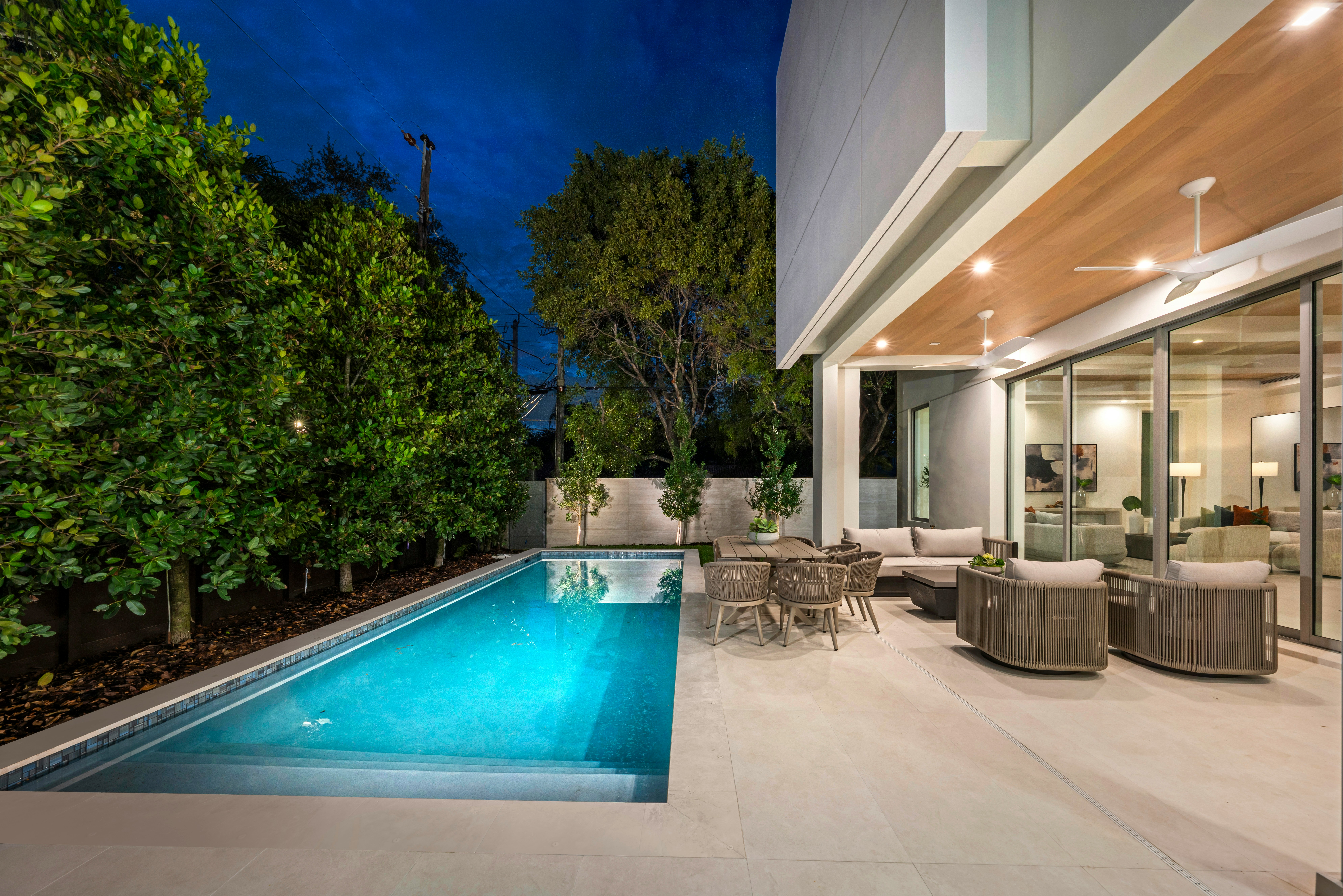 Nice home front exterior in San Antonio
