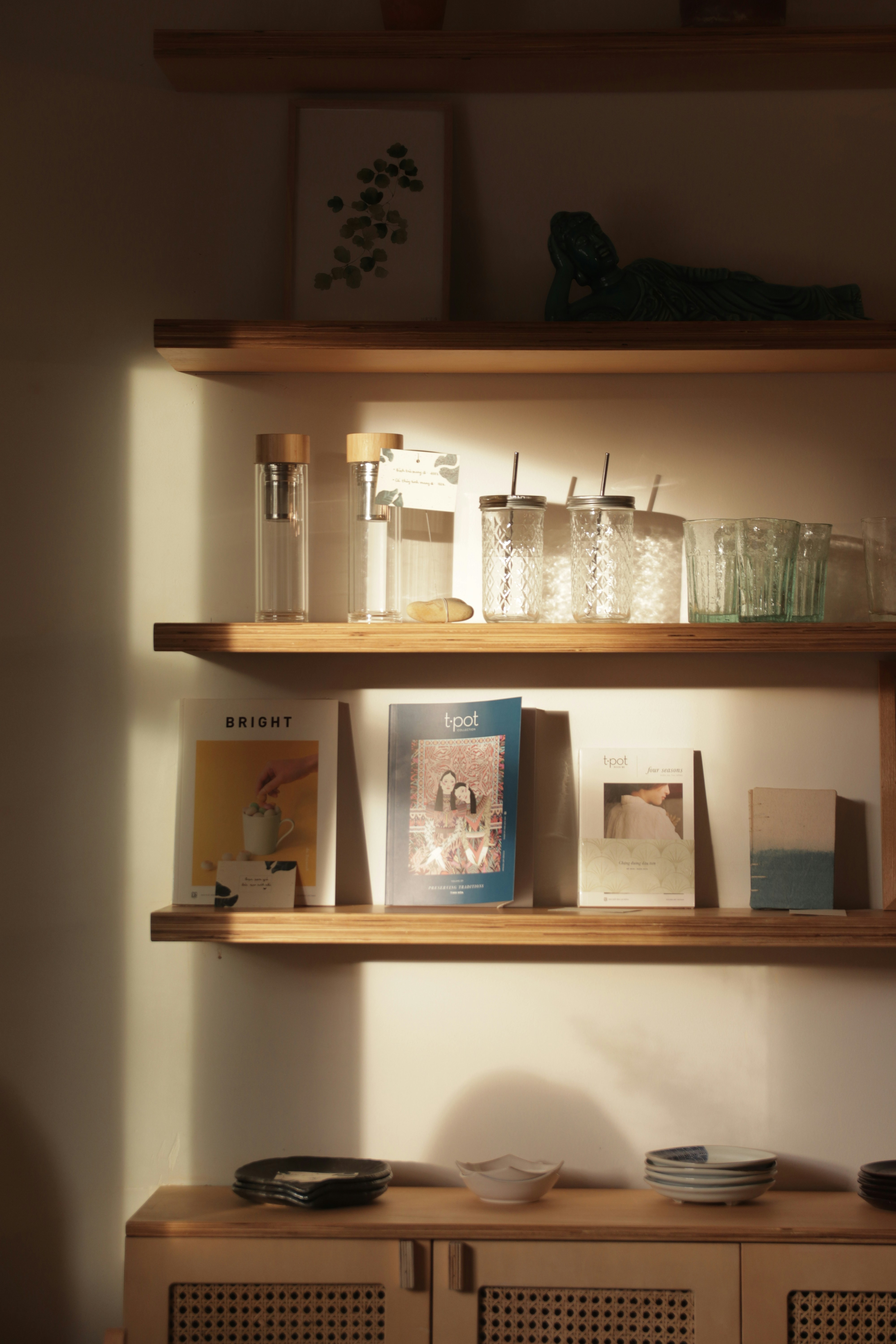 Shelf and shelving installation in a San Antonio luxury home
